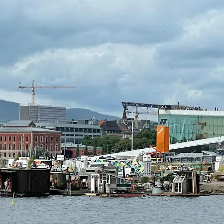 Beachfront High Standard Sorenga Apartment Oslo